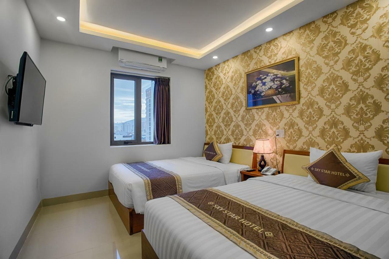 Sky Star Hotel Дананг Экстерьер фото