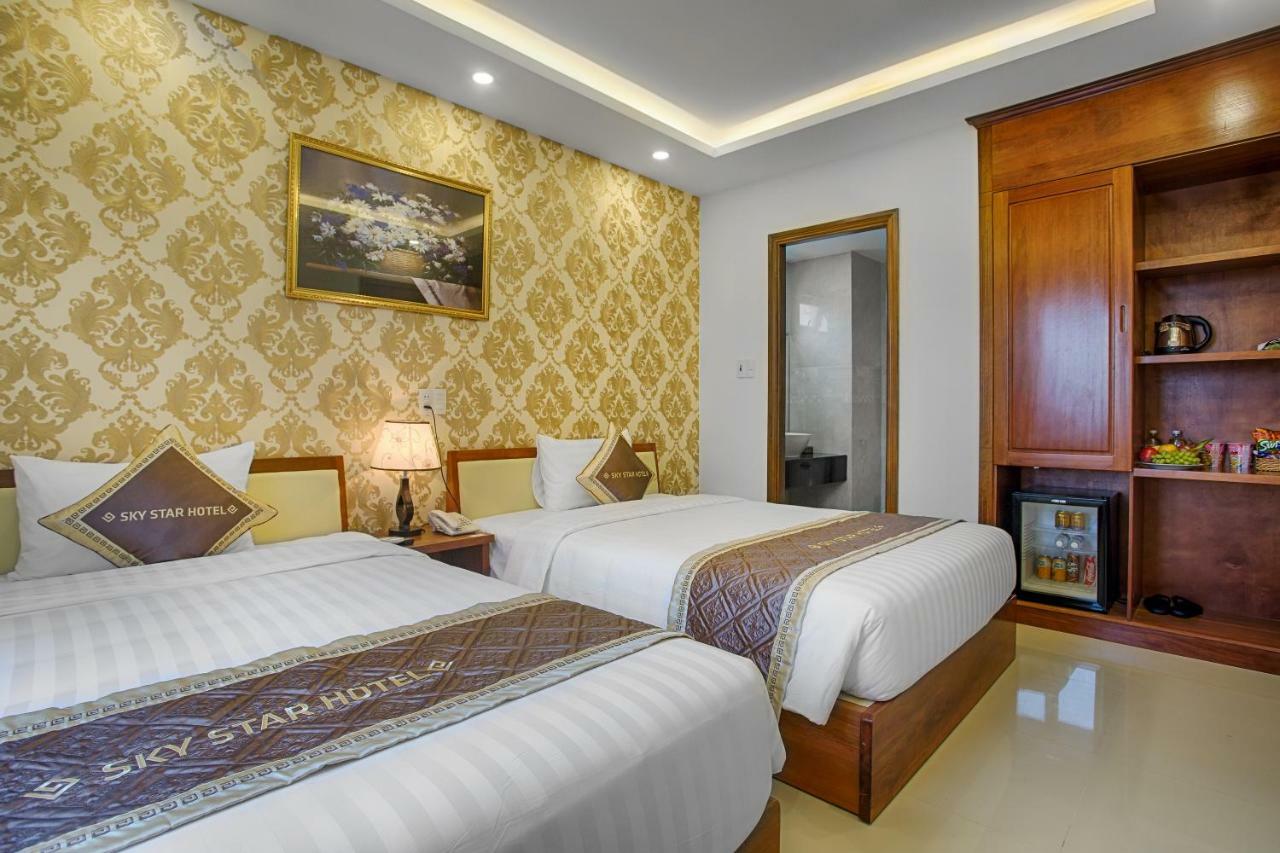 Sky Star Hotel Дананг Экстерьер фото